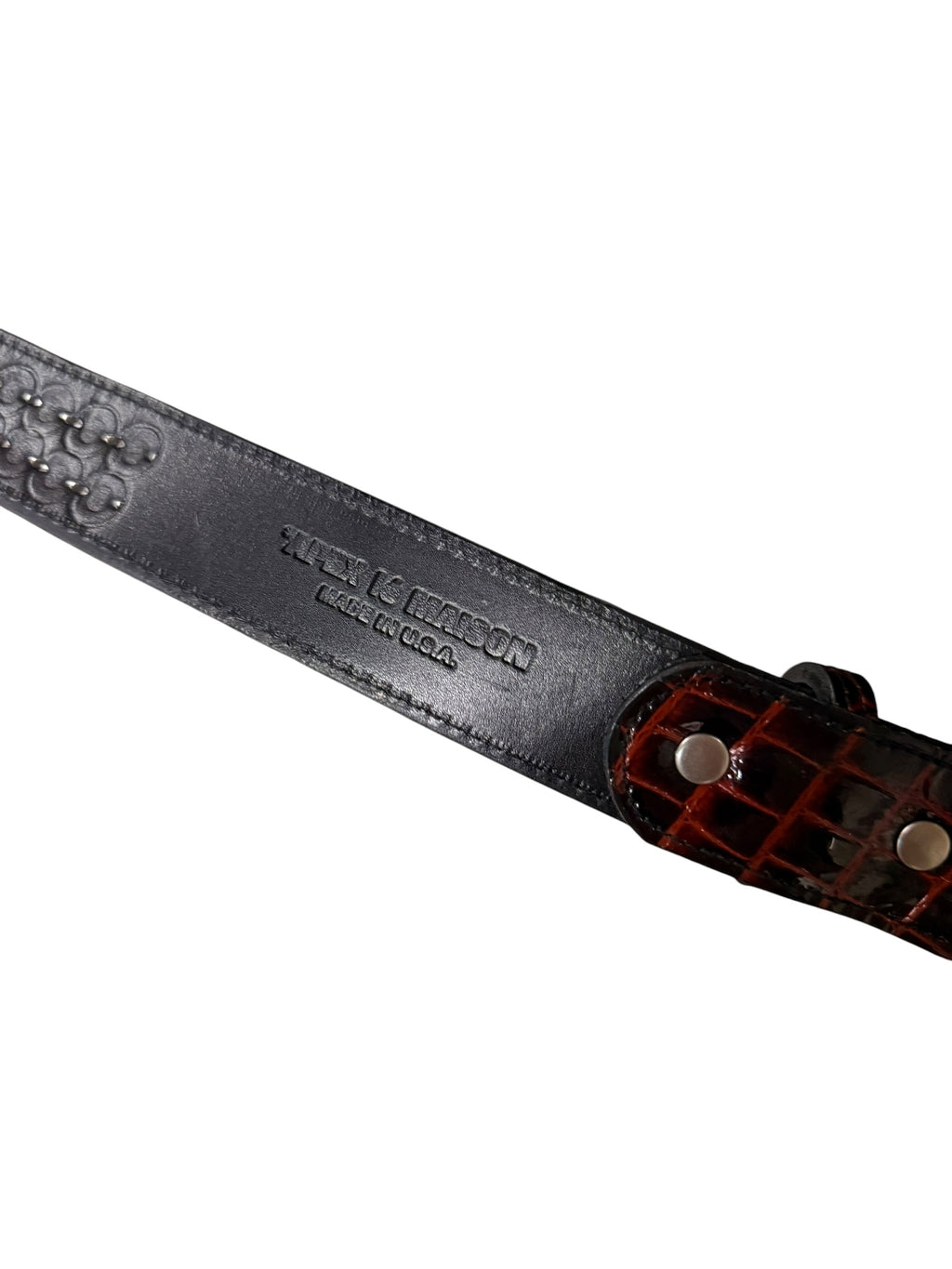 BURGUNDY EMBOSSED STUDDED BELT